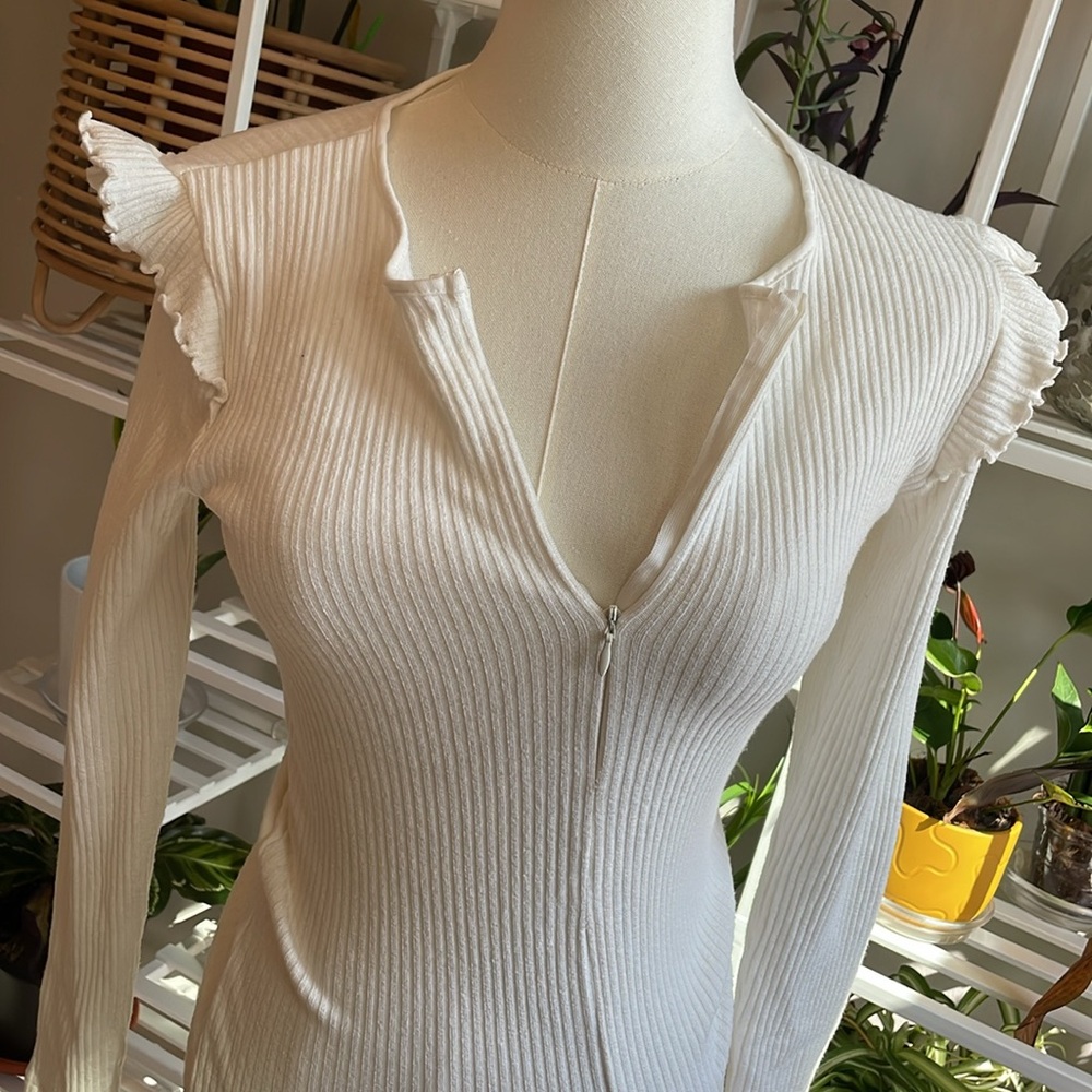 ZARA WHITE Sweater Dress